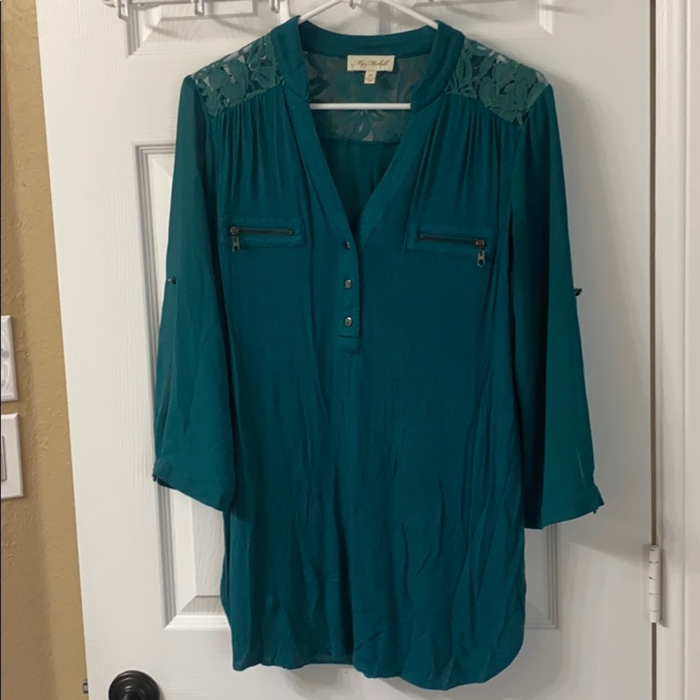 Blouse with sheer sleeves, back